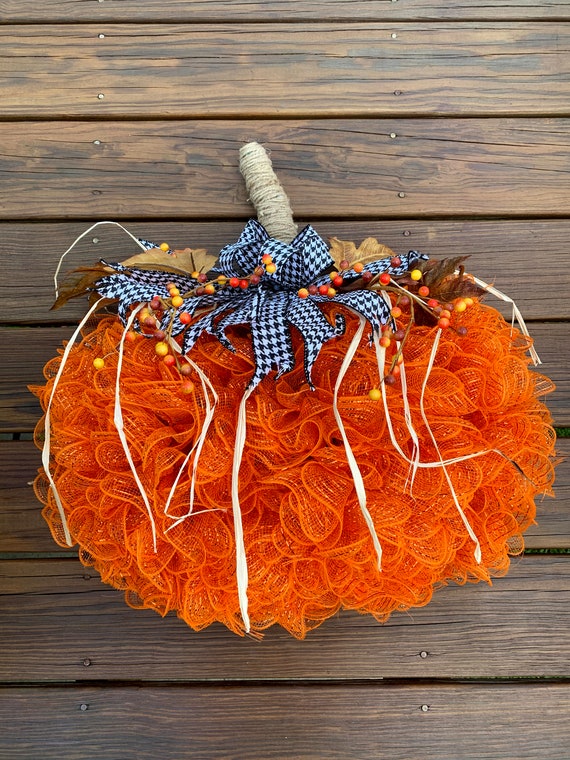 Pumpkin wreath, orange deco mesh pumpkin wreath for front door,fall pumpkin wreath, 3D pumpkin wreath, orange pumpkin wreath for fall