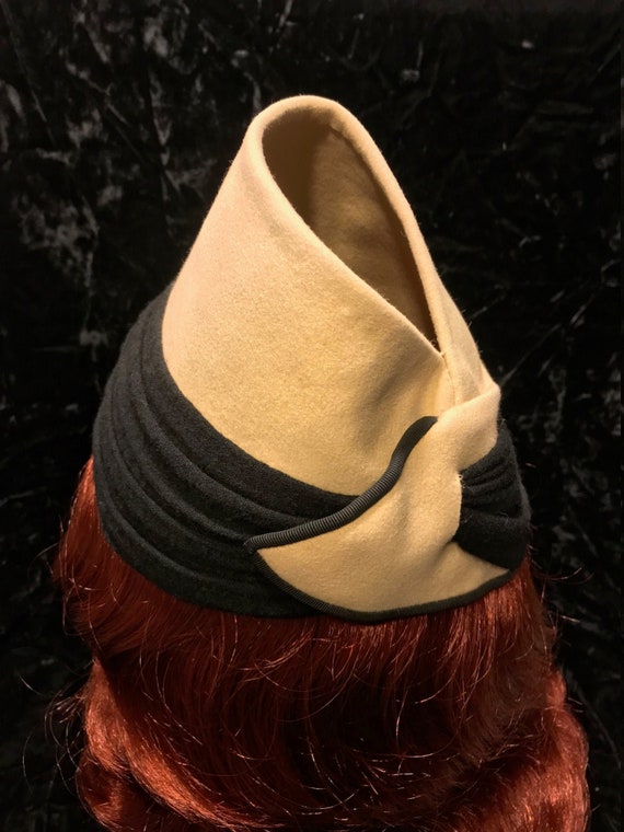 1940's vintage Hollywood starlet chapeaux - image 1