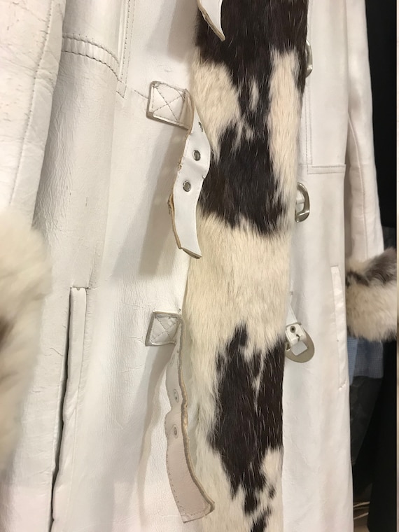 Vintage leather and rabbit fur coat - image 10