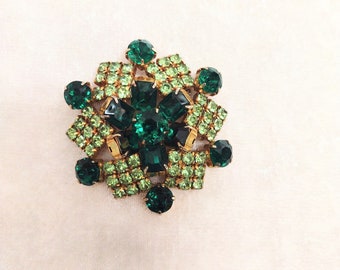 Broche de strass verde, grande