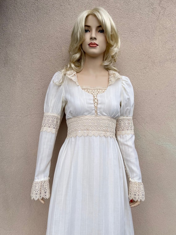 Amazing white Gunne Sax fairytale dress size S