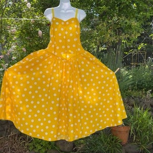 Vintage 80&#39;s&#39;s cheerful polkadot  Eber sundress