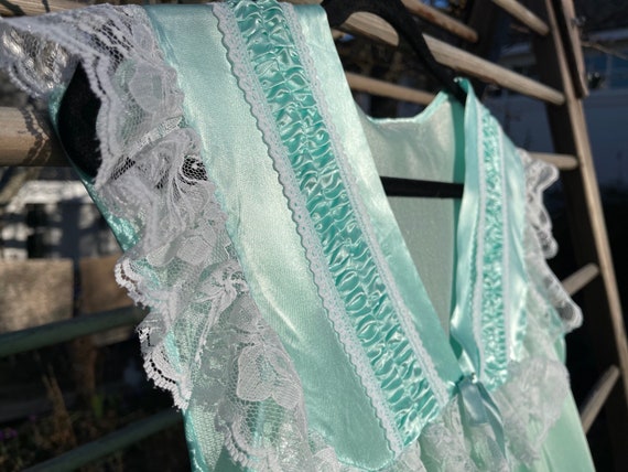 Sweet vintage mint green nighty - image 5