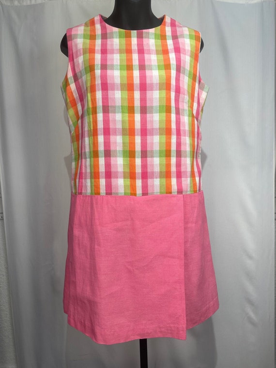 Cute handmade vintage 60's plaid and pink mini ro… - image 1