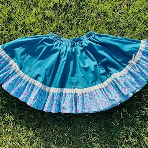 Vintage Sasabobs square dance circle skirt
