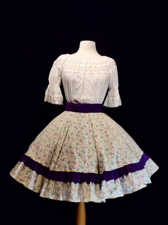 Vintage 70's calico cottage skirt - image 1