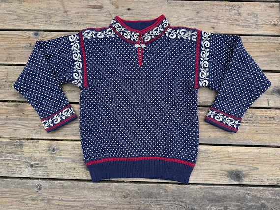 vintage Nordic wool sweater