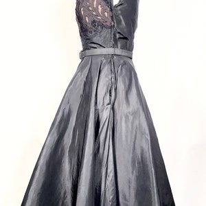 Stunning 50s vintage party dress image 5