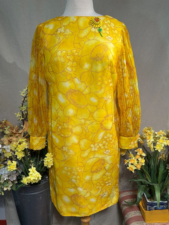 Sunny yellow vintage 1970's party dress - image 1