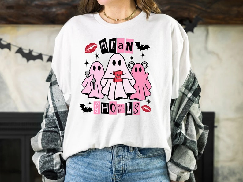 Comfort Colors Cute Ghost Coffee Halloween Shirt immagine 2