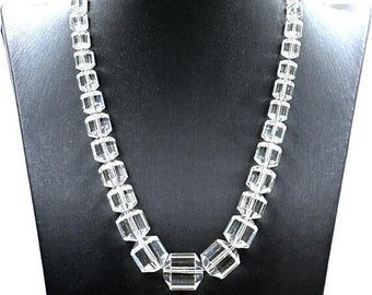 Vintage 1950s costume jewelery crystal necklace