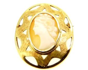 Vintage 1950s cameo brooch in 18kt solid gold