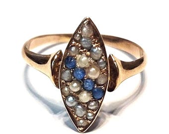 Antique mid-19th century ring in solid 18kt rose gold with natural pearls and natural sapphires