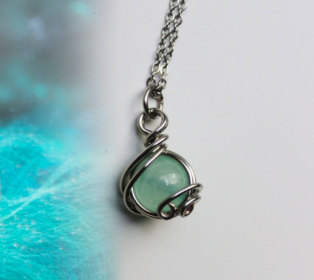 ホーリー マテリアペンダント 「ファイナルファンタジーVII」