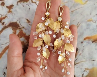 Swarovski Crystal Wedding Earrings Statement Leaf Floral Bridal Earrings Gold Bohemian Jewelry Long Boho Earrings Chandelier Bridal Earrings