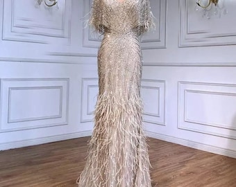 Blush Vintage Luxury Mermaid Evening Wedding Dress With Capelet Design,  Flapper Party Gown , Art Deco Beaded Feather Gatsby Wedding Dress