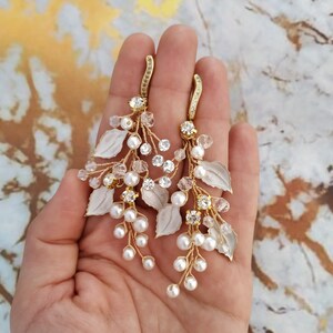 Swarovski Crystal Bridal Earrings Boho Wedding Earrings Boho Bridal Earrings Gold Bridal Earrings Chandelier Statement Long Wedding Earrings zdjęcie 1