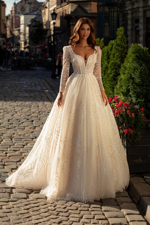 long sleeve v neck wedding dress