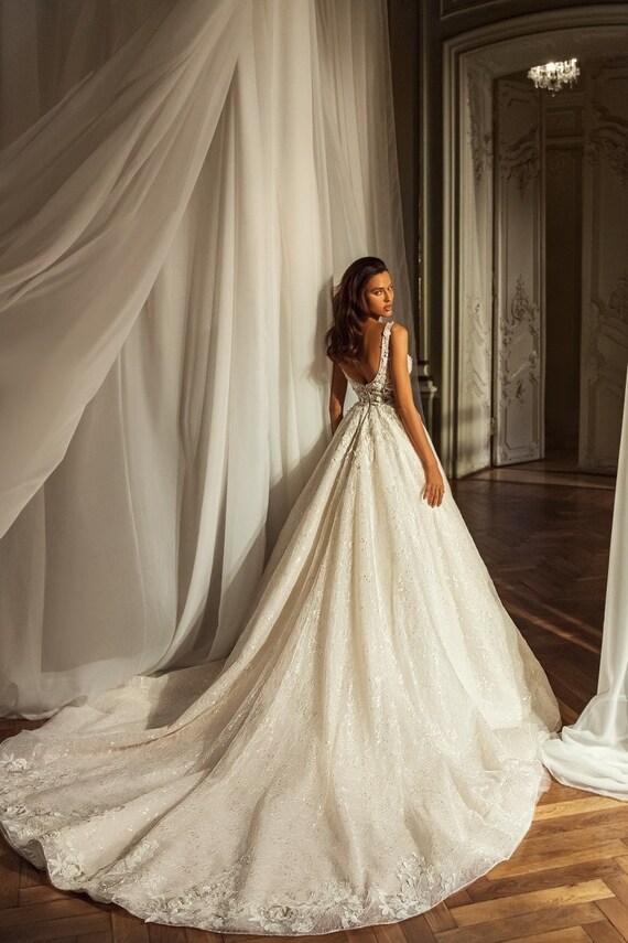 Sexy boho shop wedding dress