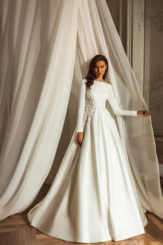 Lace Satin Wedding Dress Pants Corset Beading Bridal Suits Dresses