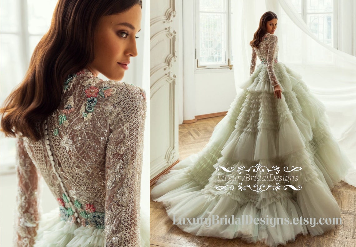 Wunderschönes und einzigartiges Olivfarbenes Hochzeitskleid / | Etsy