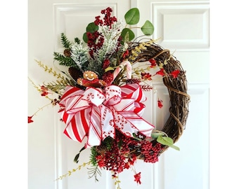 Farmhouse Candy Stripe Christmas Wreath, Rustic Berry Wreath for Front Door, Candy Candy Grapevine Decor