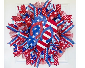 Summer Flip Flop Wreath, Patriotic Flip Flop Door Decor, Red White and Blue Porch Decoration, 4th of July Wreath, Summer Fun Wreath