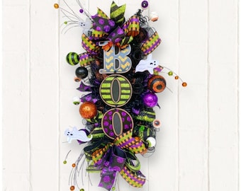 Creepy Halloween Door Swag, Whimsical Halloween Wreath, Front Door Wreath, Halloween Decor, Whimsical Halloween Door Hanger, Boo Wreath