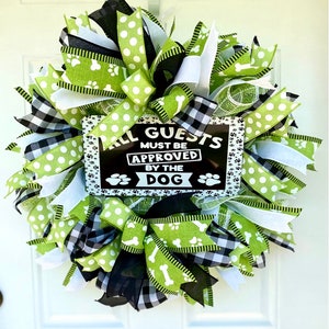 Pet Wreath for Front Door, Colorful Dog Lover Door Decor, Front Door Welcome Wreath, Pet Lover Wreath, Everyday Wreath, Paw Print Wreath
