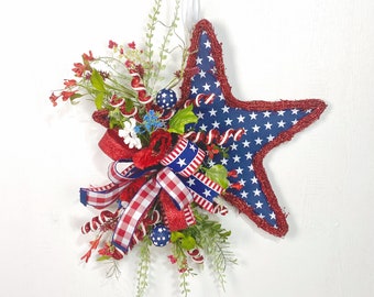 4th of July Patriotic Star Wreath, Floral Red White and Blue Decoration, Independence Day Door Decor, Military Family Gift, Veteran Gift
