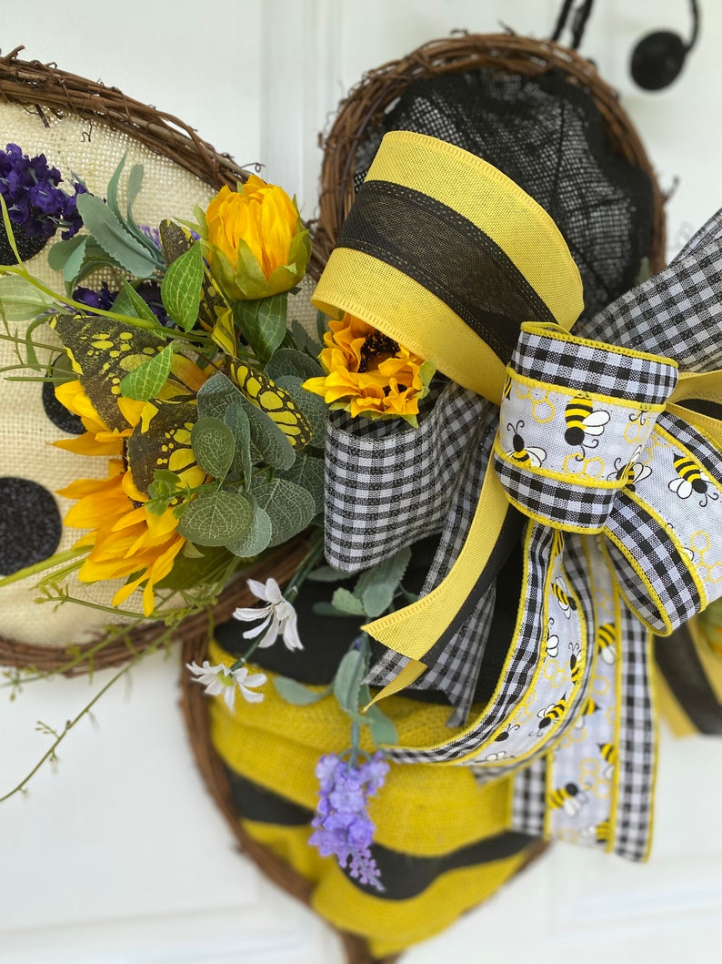 Bee and Sunflower Wreath for Front Door, Bee Welcome Wreath, Summer Bee Door Hanger, Sunflower Porch Decor, Rustic Burlap Wreath image 6