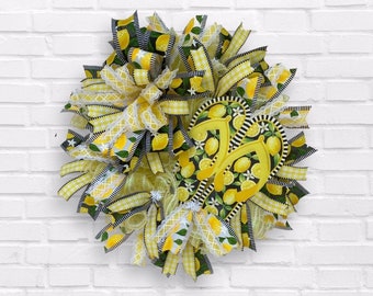 Couronne de maille déco d'été Flip Flop, couronne de citron de ferme pour l'été, décor de porche de flip flop de citron, couronne d'été avec des citrons pour le porche