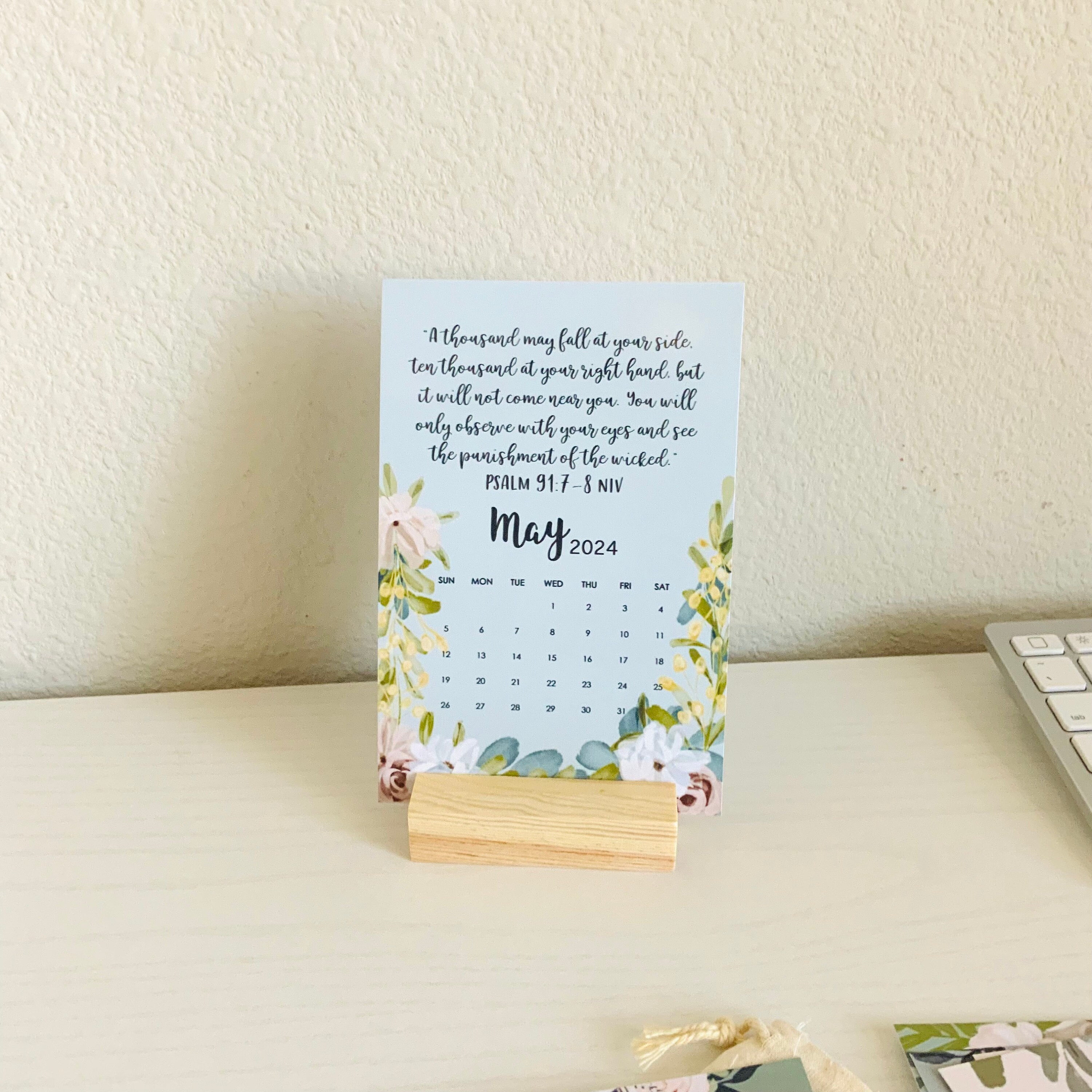 Stand up Calendar - Etsy