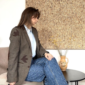Blazer with handmade appliqué, Handmade embroidery jacket, Business jacket, retro jacket, upcycled vintage blazer,  Designer jacket
