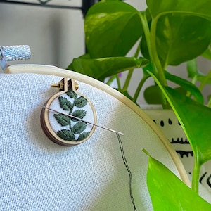 Mini Embroidery Hoop Needle Minder Hand Made Floral Design