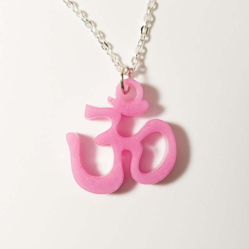 Color Changing UV Reactive Epoxy Resin Pendant Necklace Color instantly changes from Pink to Blue in the Sun!