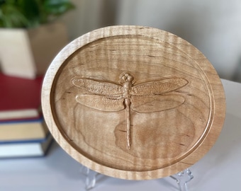 Dragonfly Wooden Plate Display Stand Home Decor Wall Art Nature Lover Gift Idea Table Accent Piece Display Shelf Decor Handmade Gift