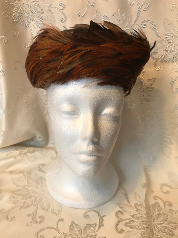 1950s Vintage Ladies Feather Pillbox Hat with Unio