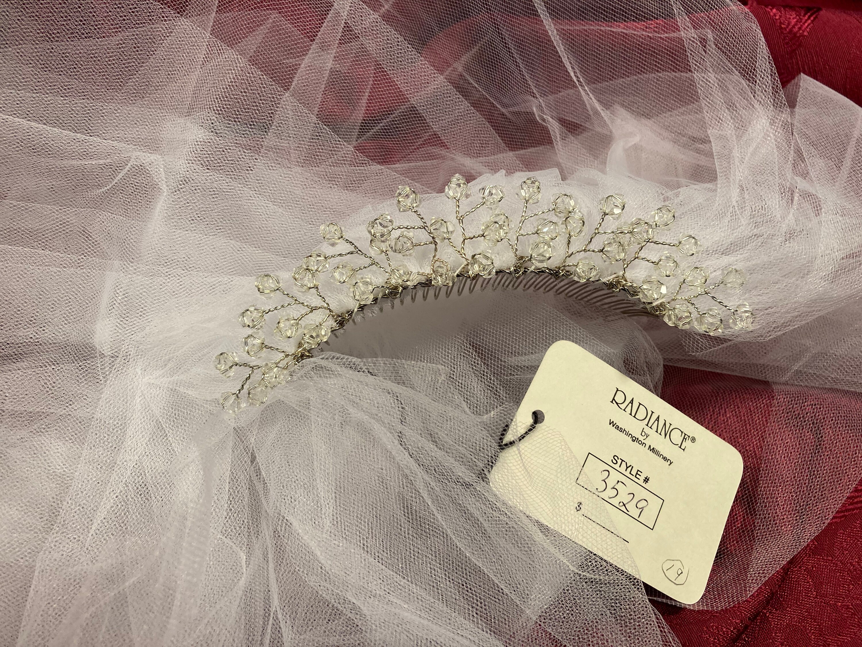 Vintage Bridal Veil Crystal Mystique Tiara From the Radiance  display picture 3