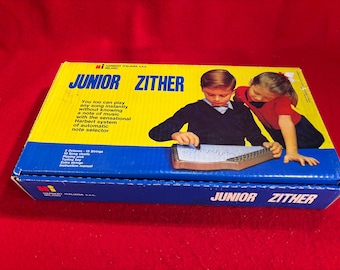 1960s Harbert Italiana Milano Junior Zither Lap Harp in its Original Box and Accessories
