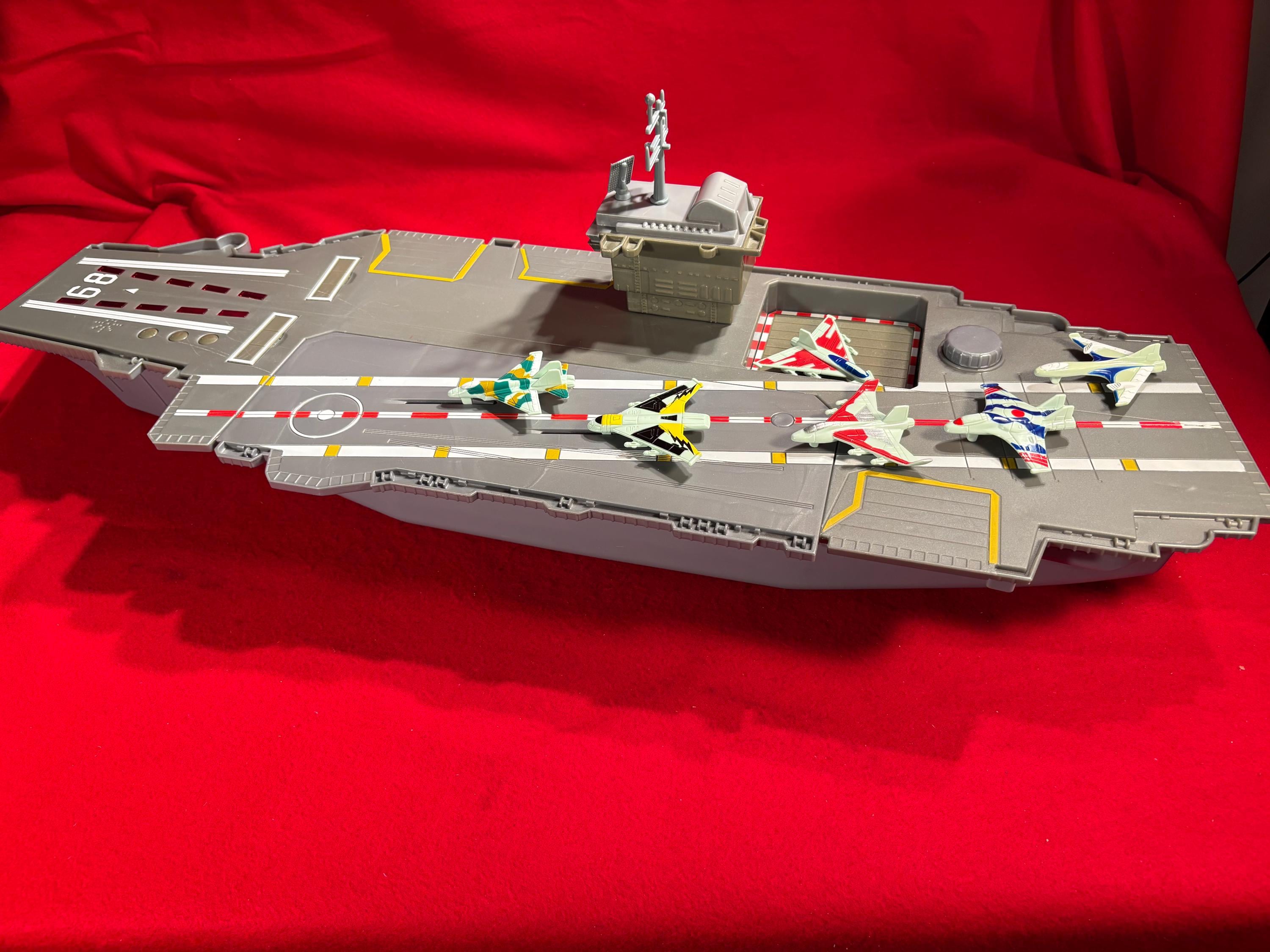 Redbox 2002 No. 69016 Aircraft Carrier Toy Launches 6 Planes With