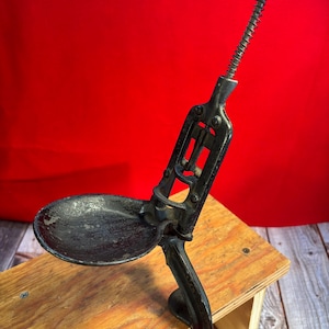 Antique Cast Iron Cherry Pitter by Rollman Mfg. Co. in Mount Joy, PA Vintage Find