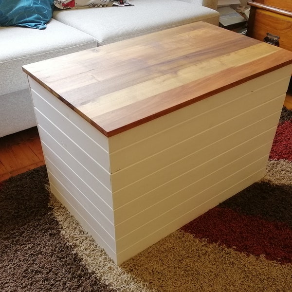 Toy Chest (Toy Box) DIY Woodworking Plans