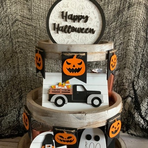 Halloween Tier Tray decor