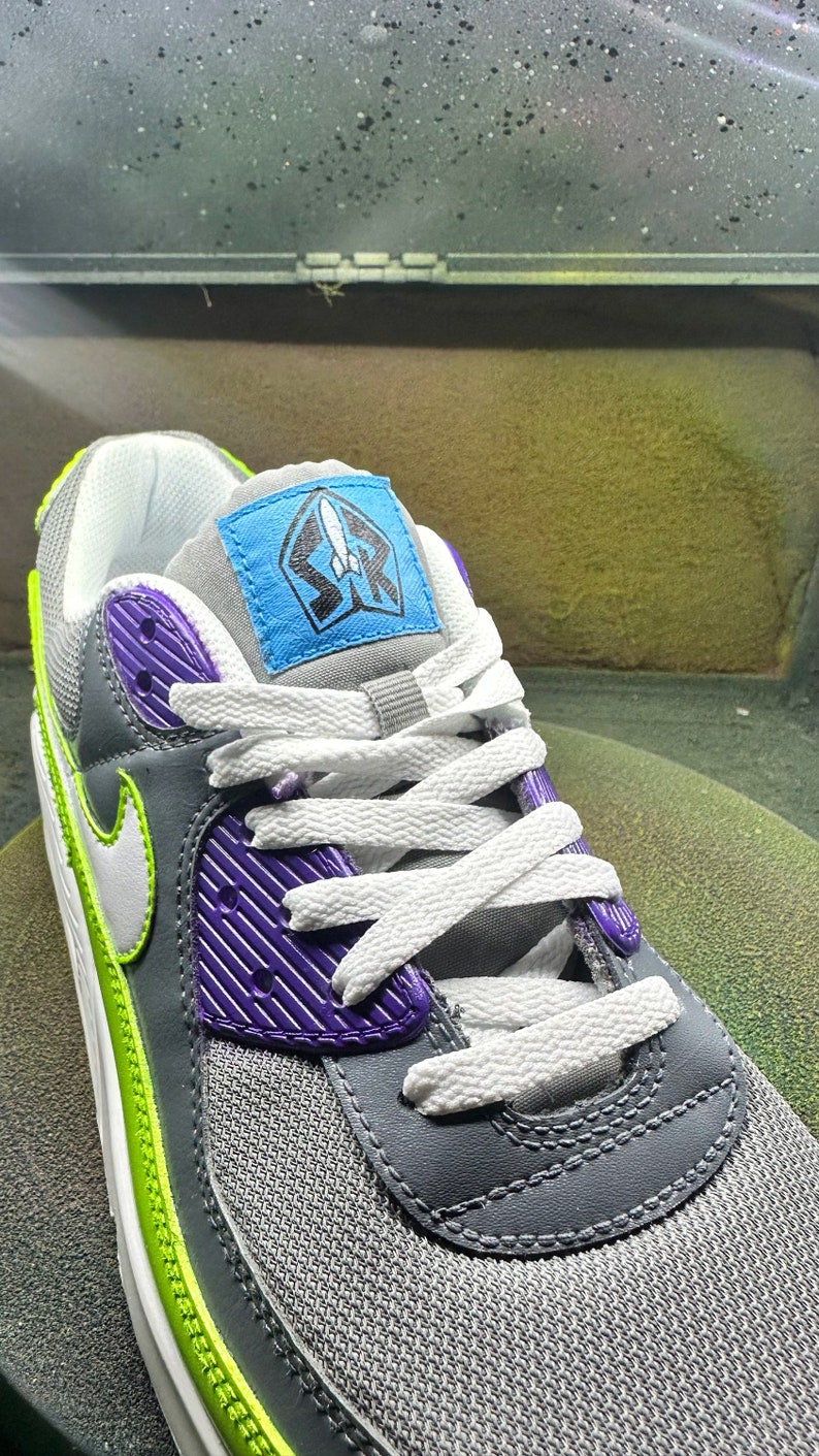 buzz 90 nike