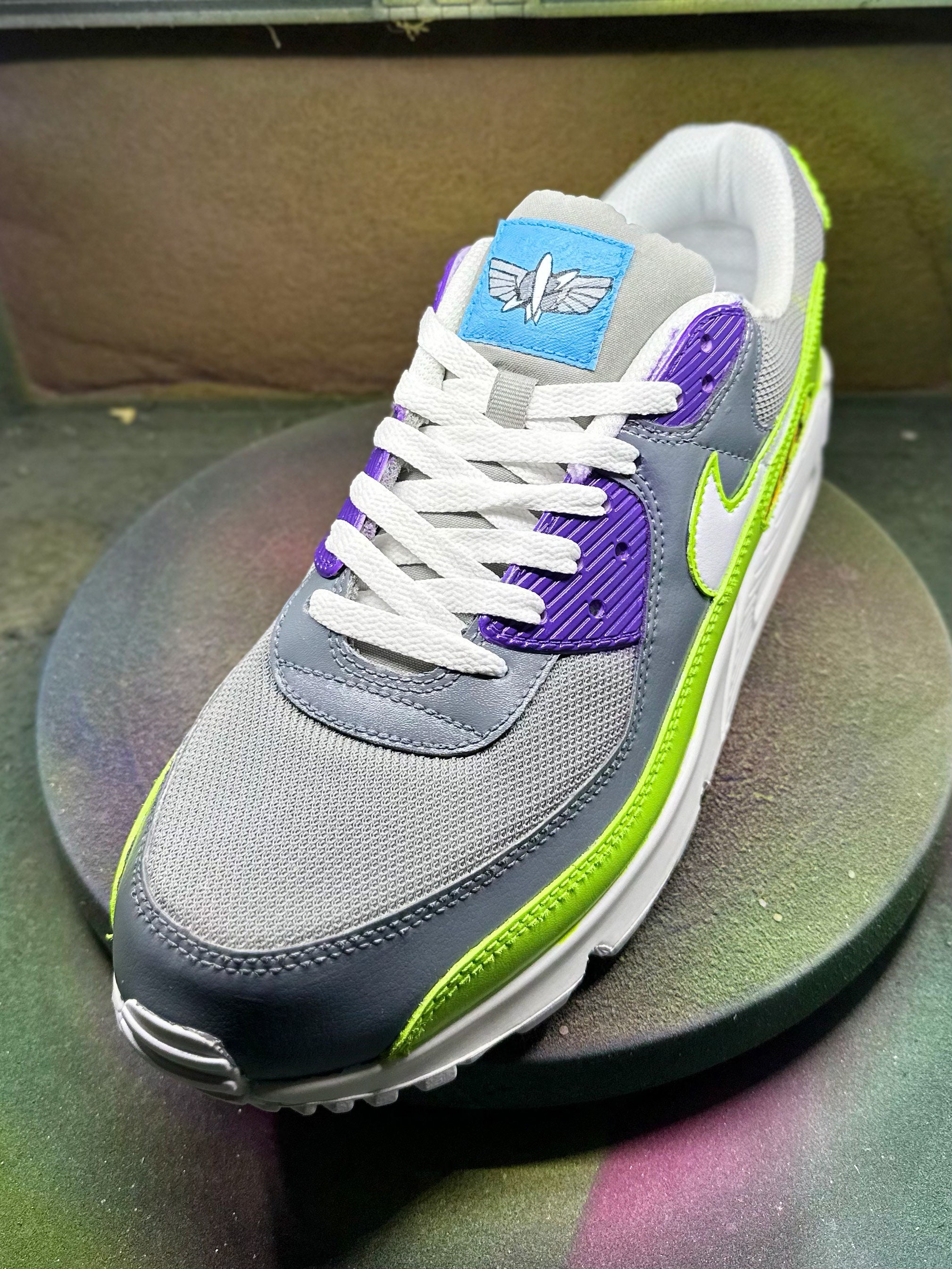 buzz 90 nike