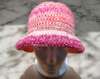 Playful Pink Crochet Bucket Hat – the Ultimate Statement  display picture 1