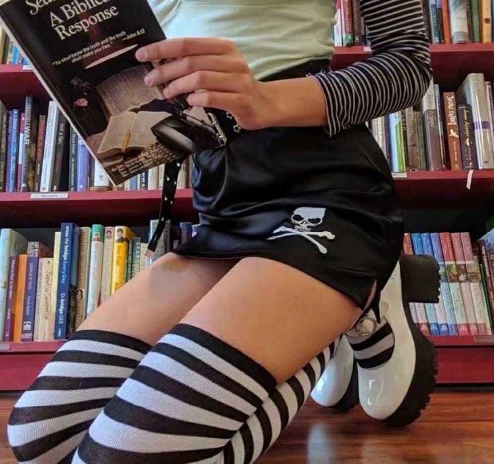 Image of Black Goth Embroided Skull Bodycon Mini Skirt - Gothic