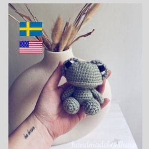 Crochet pattern Freddy The Frog - PDF digital pattern