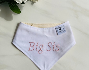 Hermana mayor Perro Bandana, pañuelo de perro personalizado, regalo de perro, pañuelo de perro, pañuelo de perro personalizado, pañuelo de perro niña, pañuelo de perro de punto de cadena